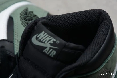 Retro 329 Comfortable "Clay 1 7967 Green" 555088- Air Jordan 0703